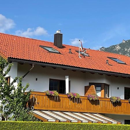 Das Bergquartier - Ferienwohnung Zugspitze Oberau  Exteriör bild
